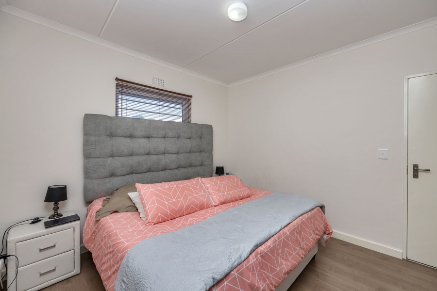 2 Bedroom Property for Sale in Crawford Western Cape